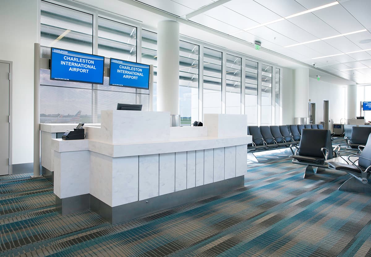 Charleston International Airport – image